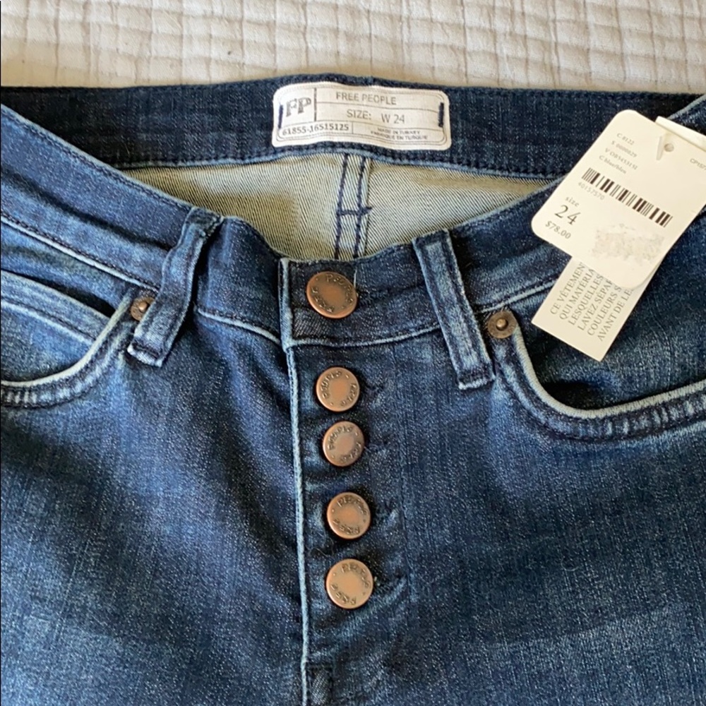 Free People Skinny Jeans Dark Wash Size 24